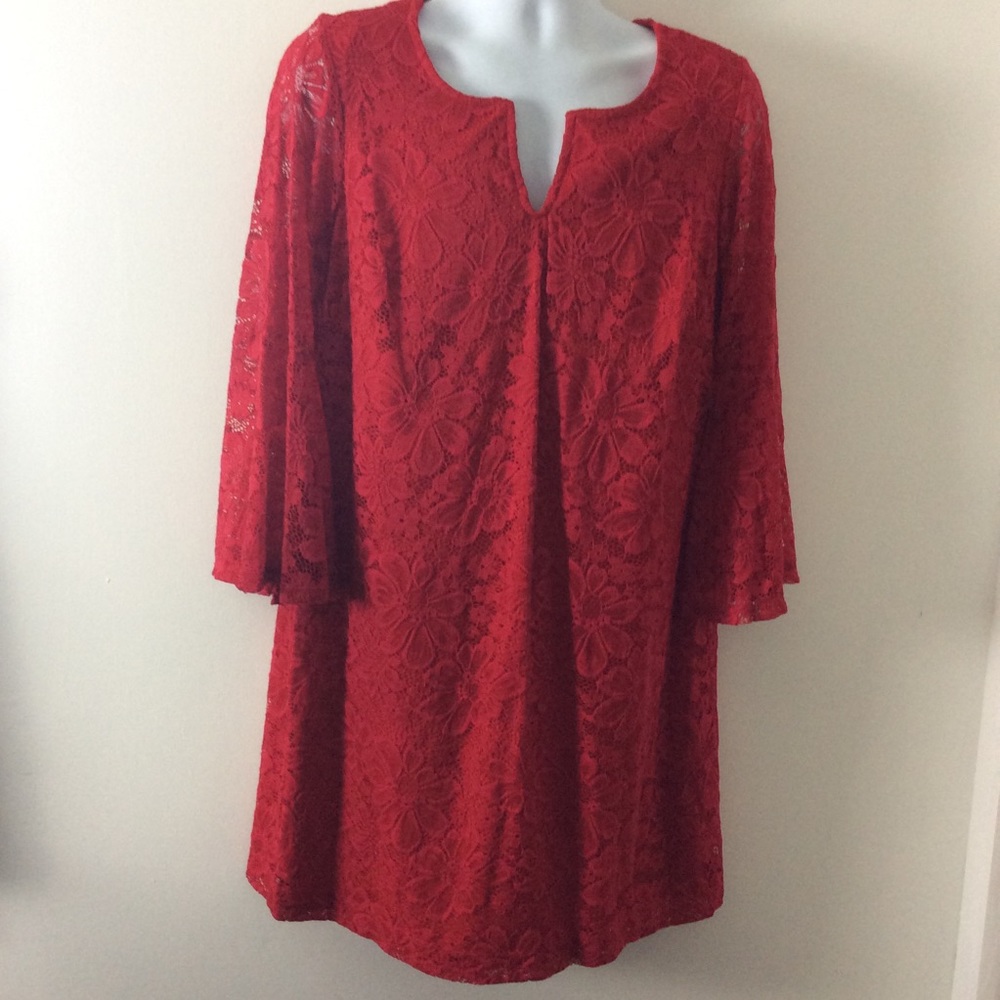 NEW woman’s plus size dress 1X red lace